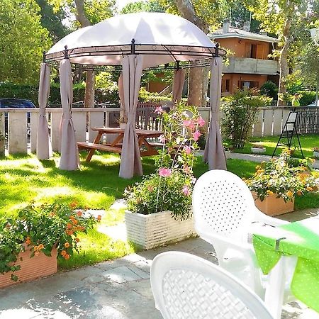 Green Holiday Villa Бибионе Экстерьер фото